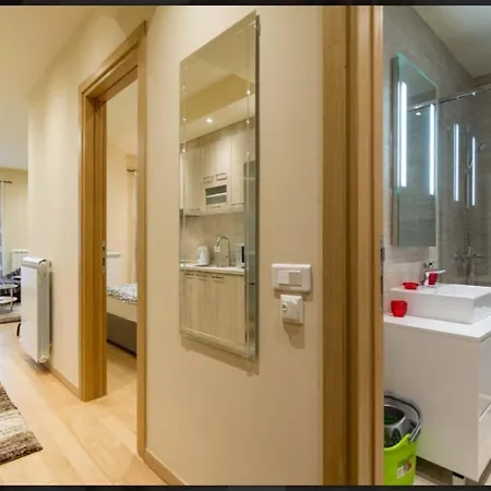 Crystal Kalman Apartmán